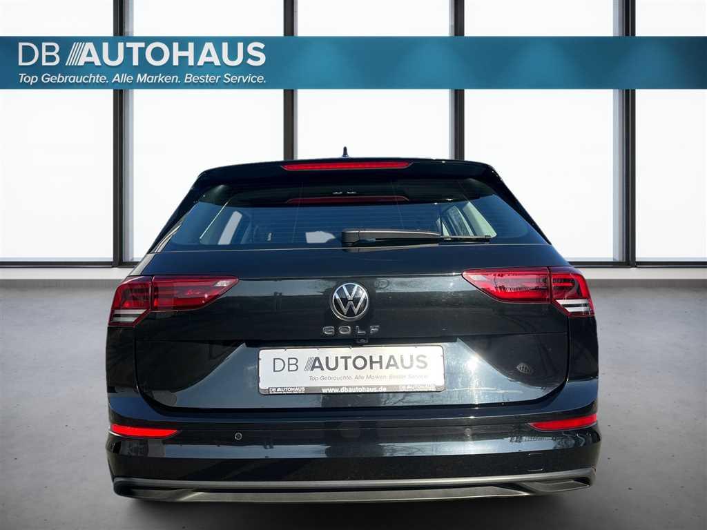 Volkswagen Golf 2024