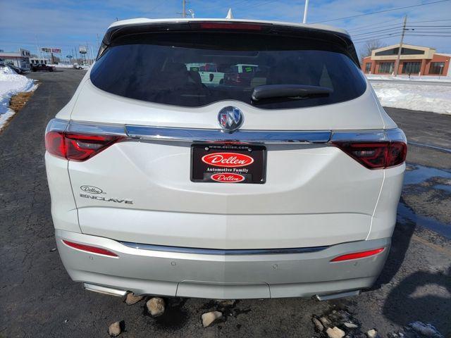 Buick Enclave 2023