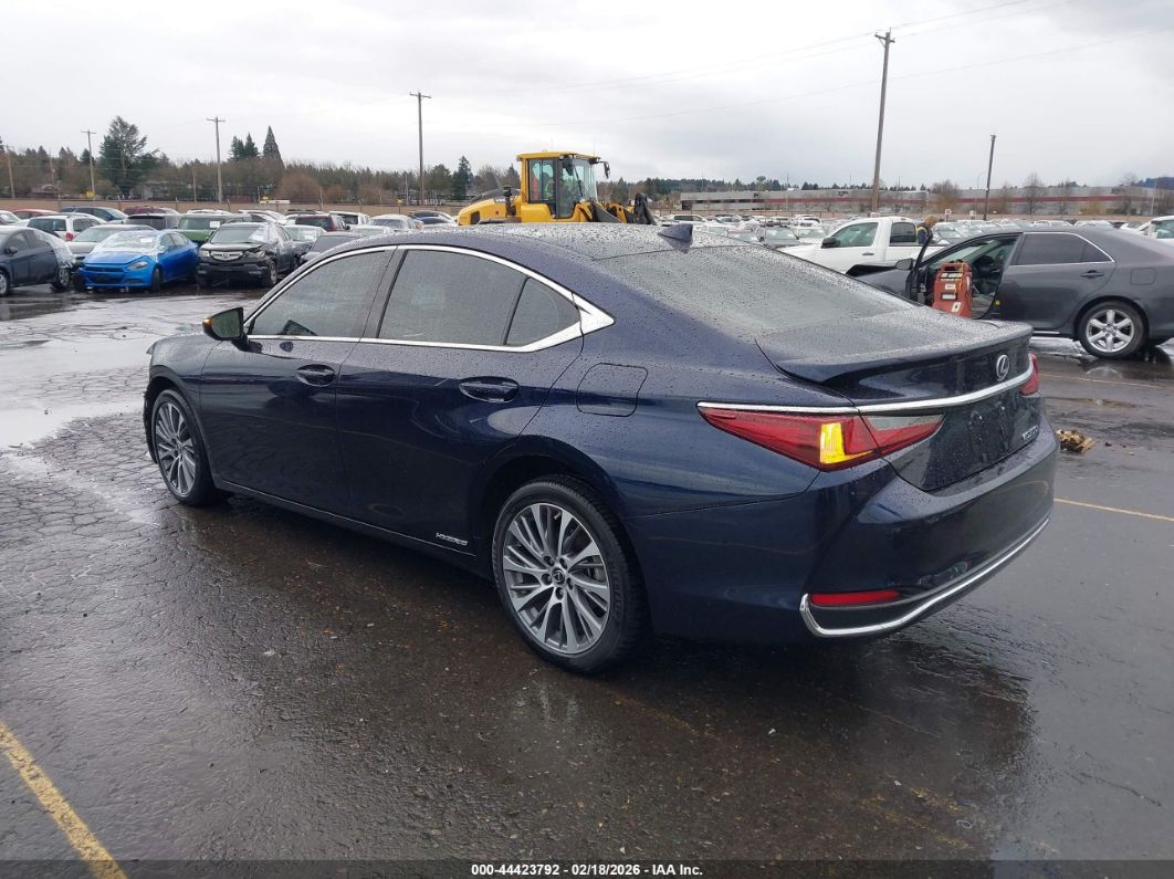 Lexus ES 2021