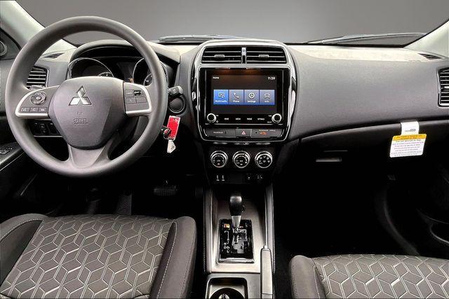Mitsubishi Outlander Sport 2026