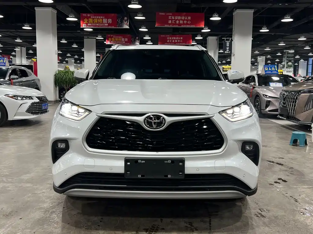 Toyota Highlander 2023