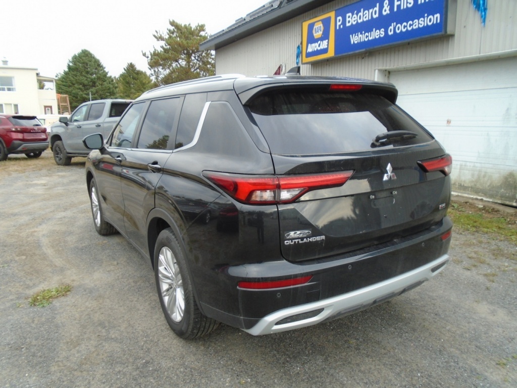 Mitsubishi Outlander 2022