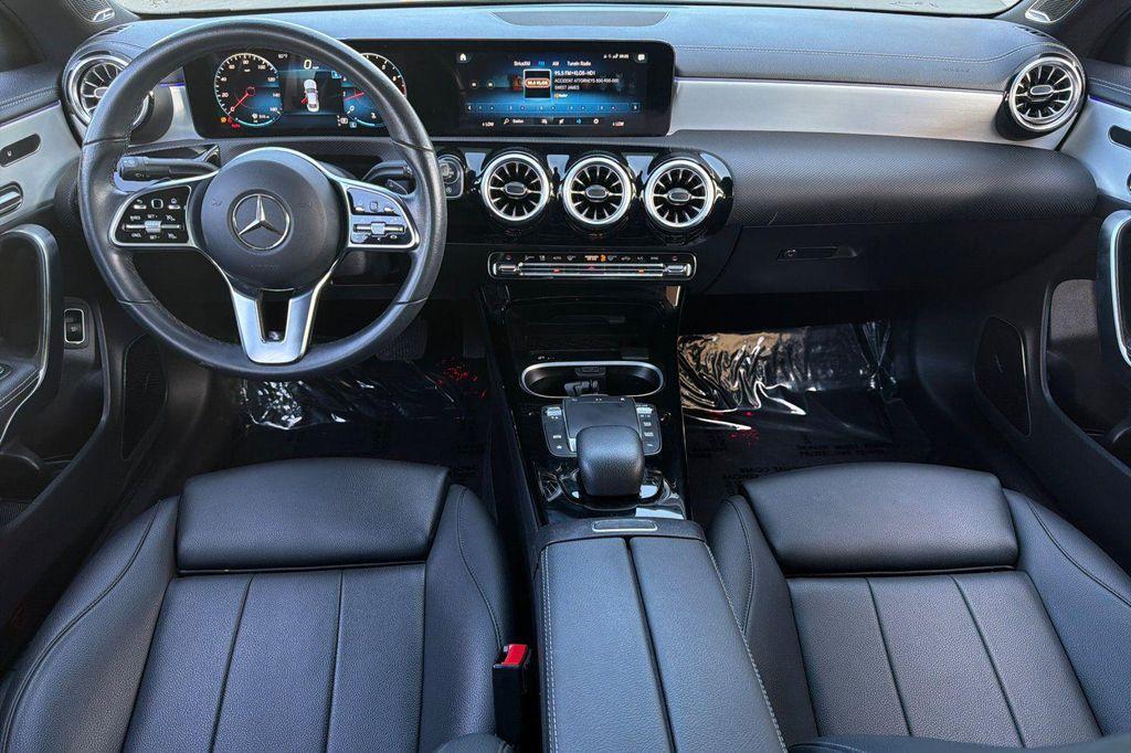 Mercedes-Benz CLA 250 2023