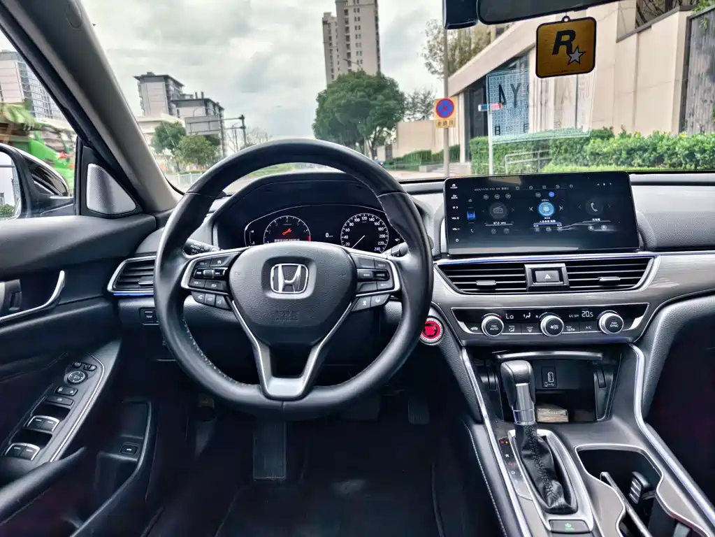 Honda Accord 2022