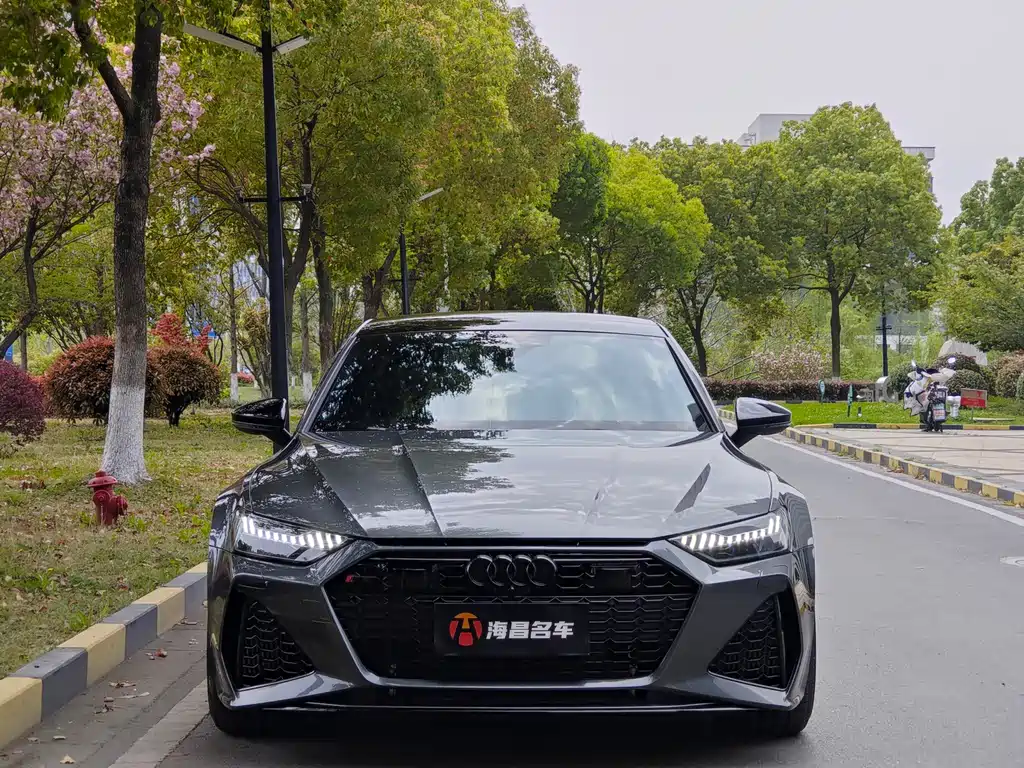 Audi RS 7 2021