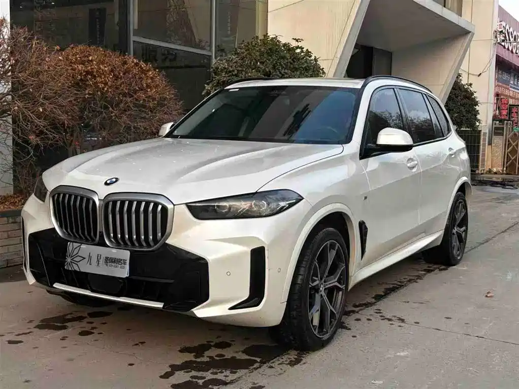 BMW X5 2023