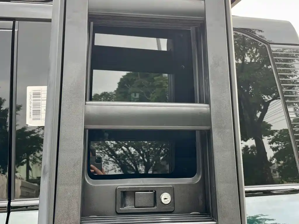 iCar 03 2025