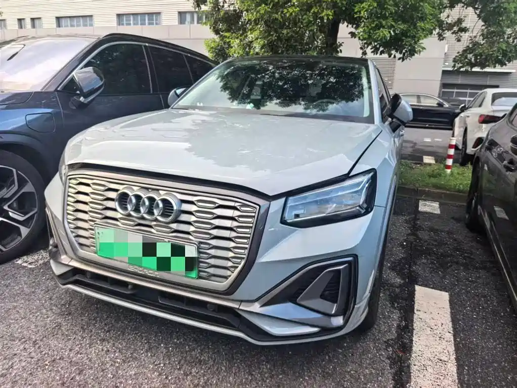 Audi e-tron 2022