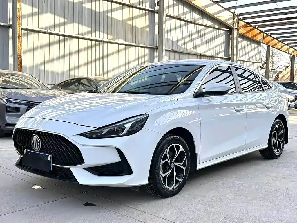 MG MG5 2021
