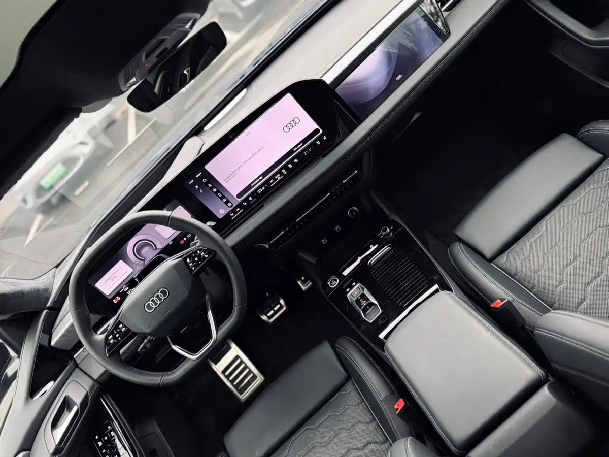 Audi e-tron 2026