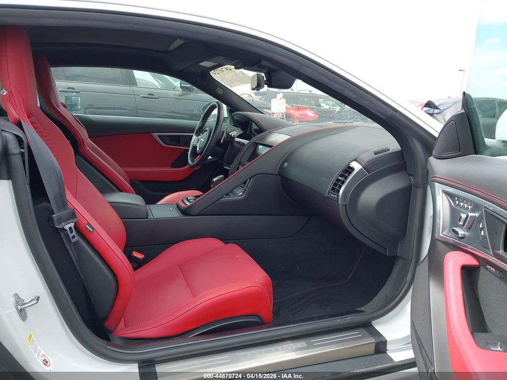 Jaguar F-Type 2021