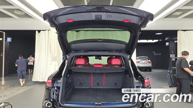 Porsche Cayenne 2021