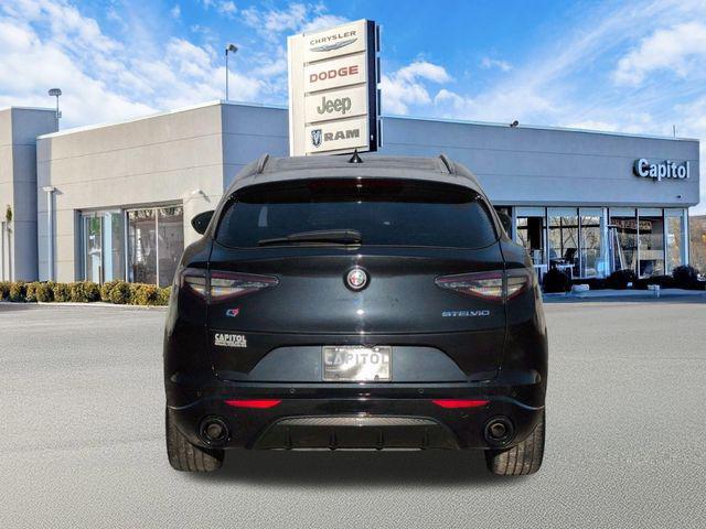 Alfa Romeo Stelvio 2024