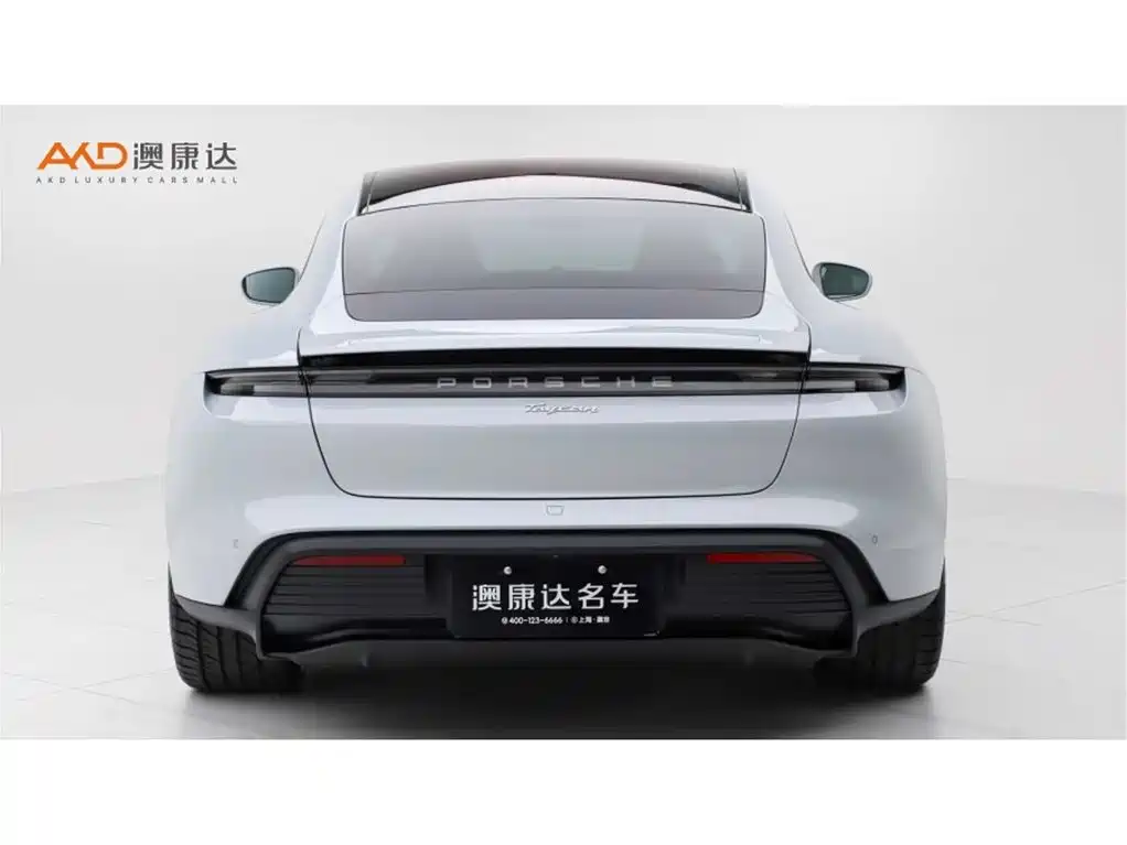 Porsche Taycan 2021