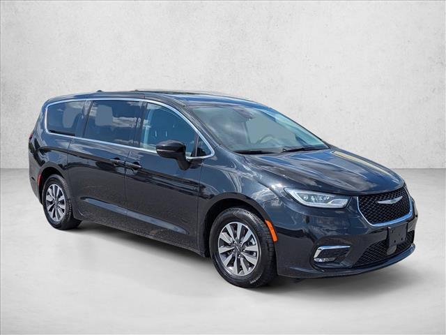 Chrysler Pacifica 2023