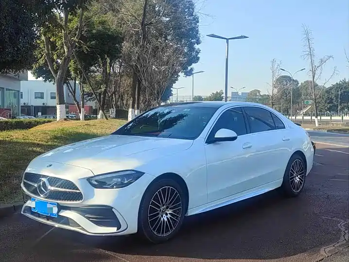 Mercedes-Benz C-Класс 2023