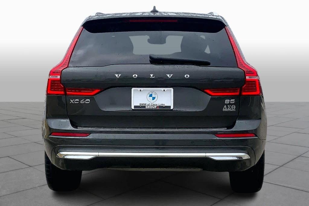 Volvo XC60 2022