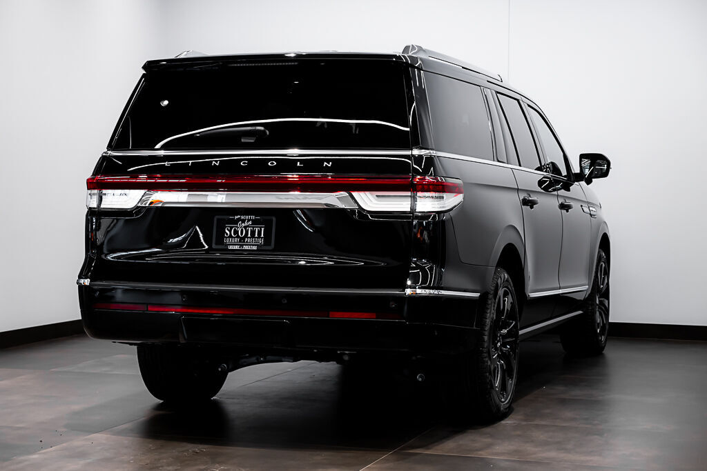 Lincoln Navigator 2023