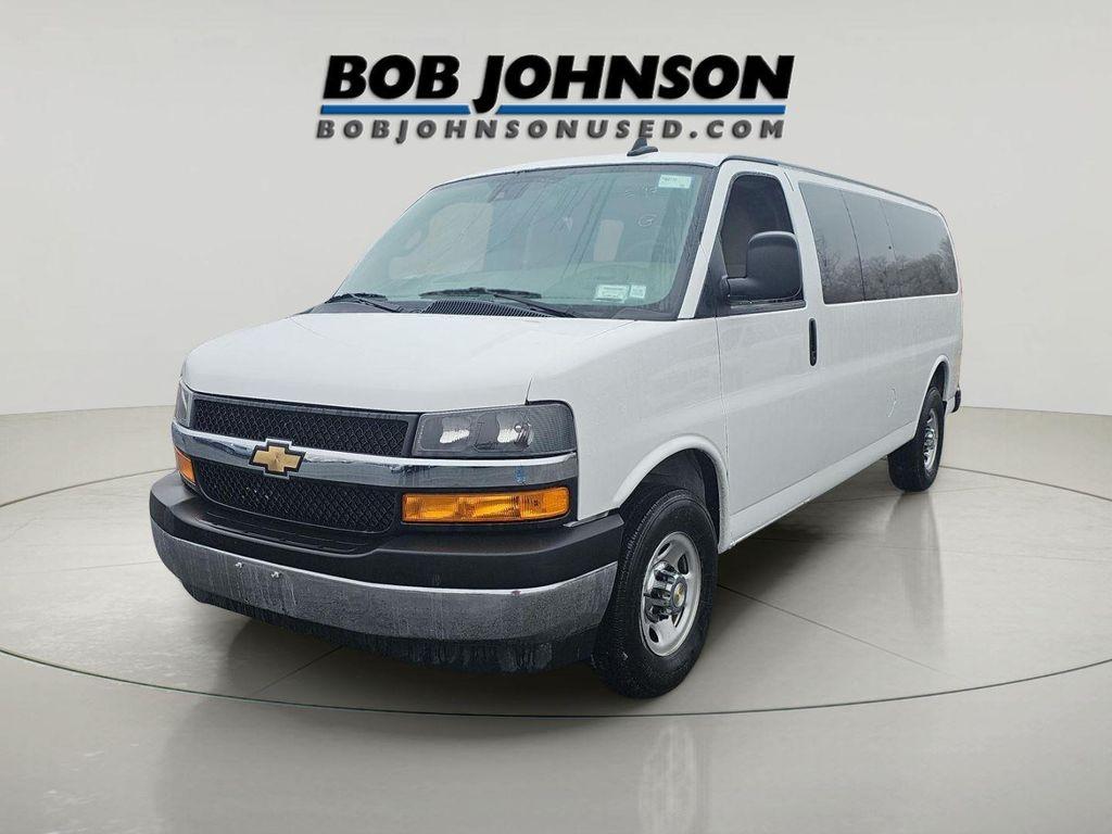 Chevrolet Express 2025