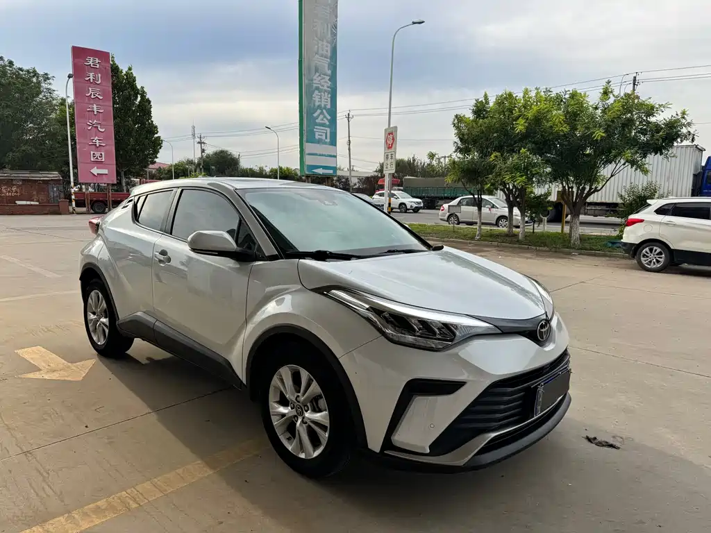Toyota Izoa 2021