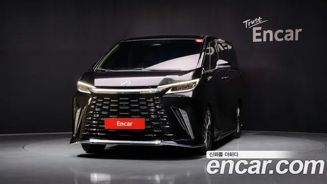 Lexus LM 2024