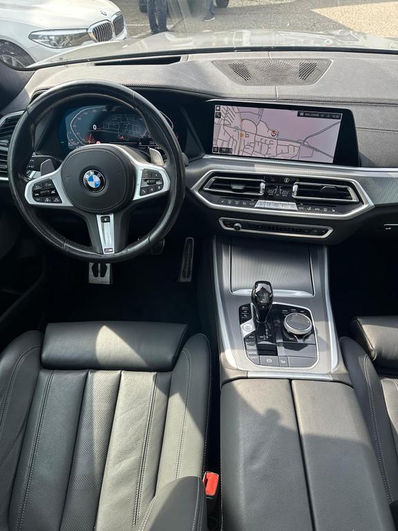 BMW X5 2021