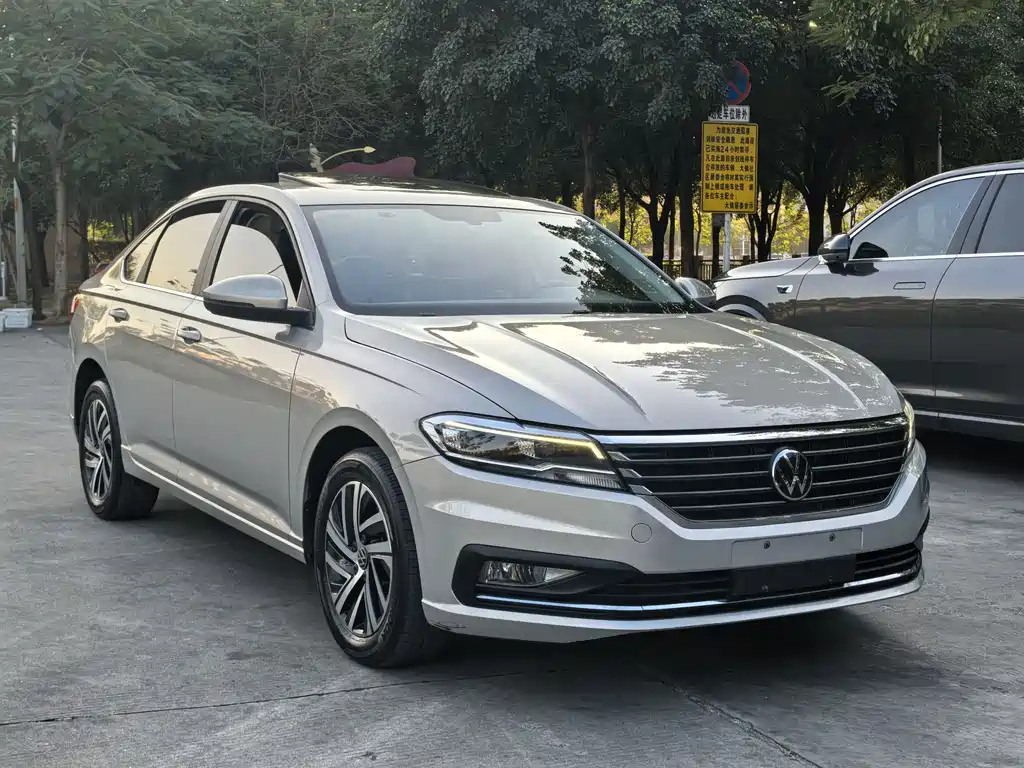 Volkswagen Lavida 2022
