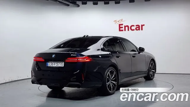 BMW 5 серии 2024