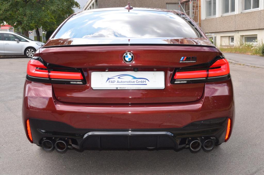 BMW M5 2022