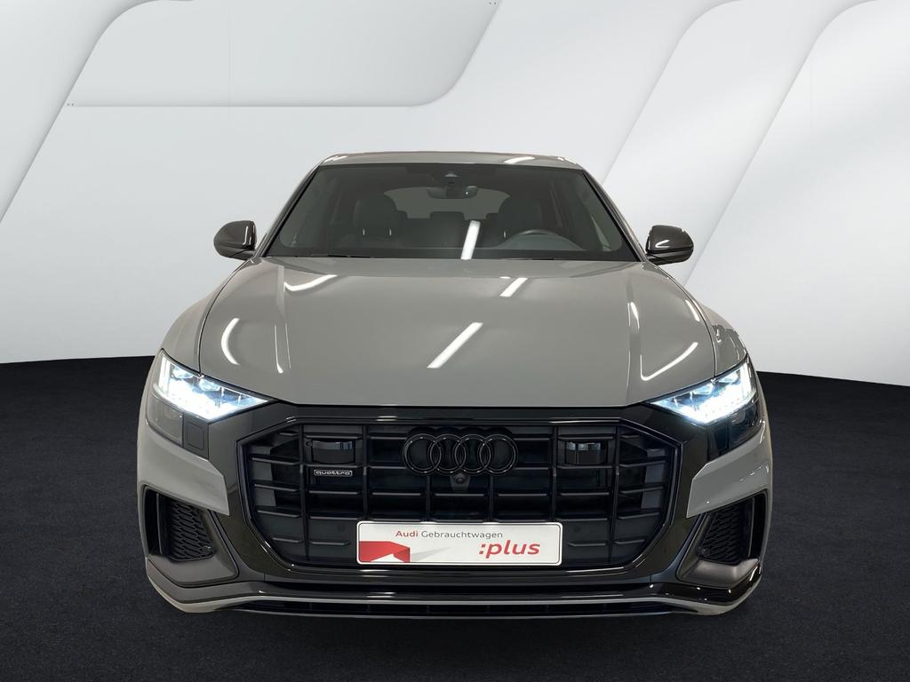 Audi Q8 2023
