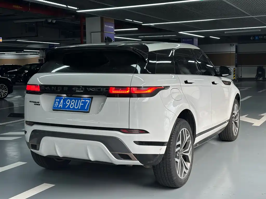 Land Rover Range Rover Evoque 2021