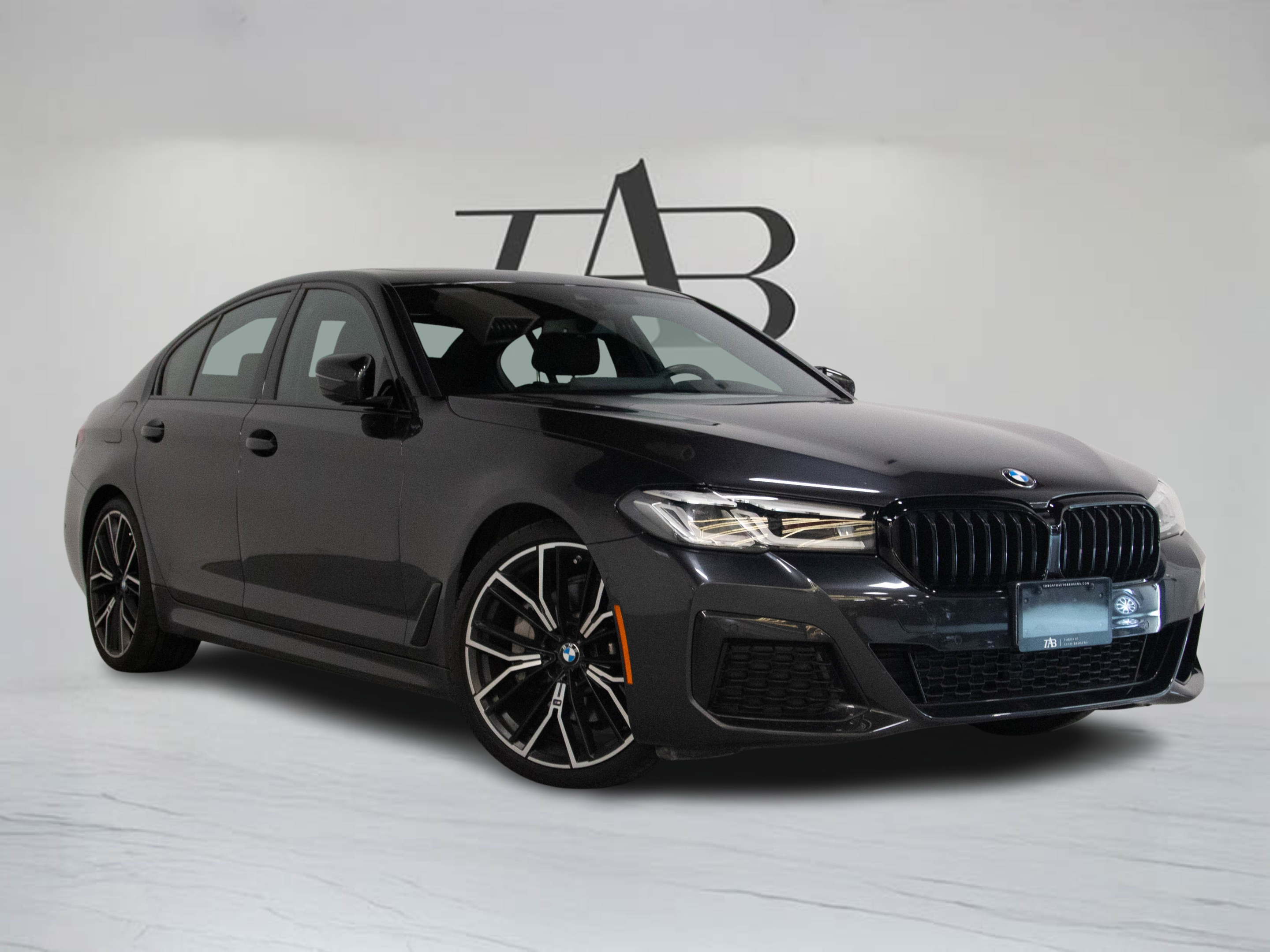 BMW 5 серии 2023
