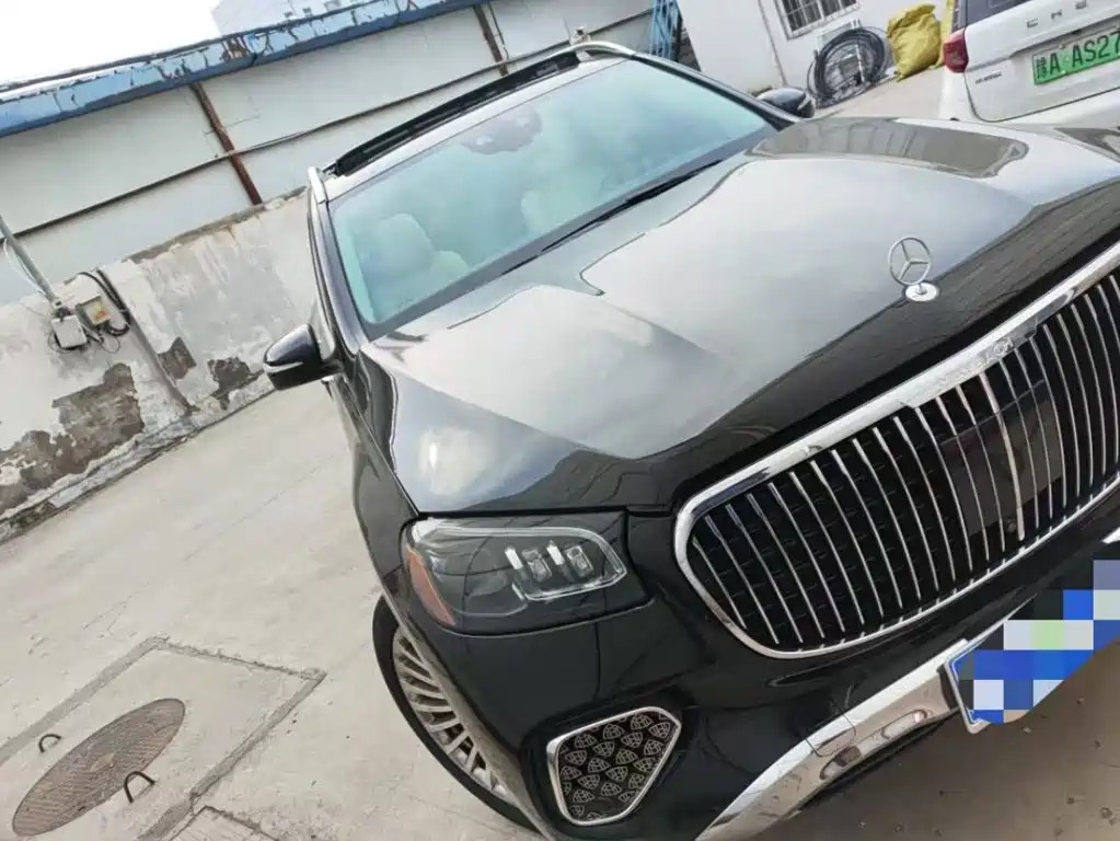 Mercedes-Benz GLS 2024