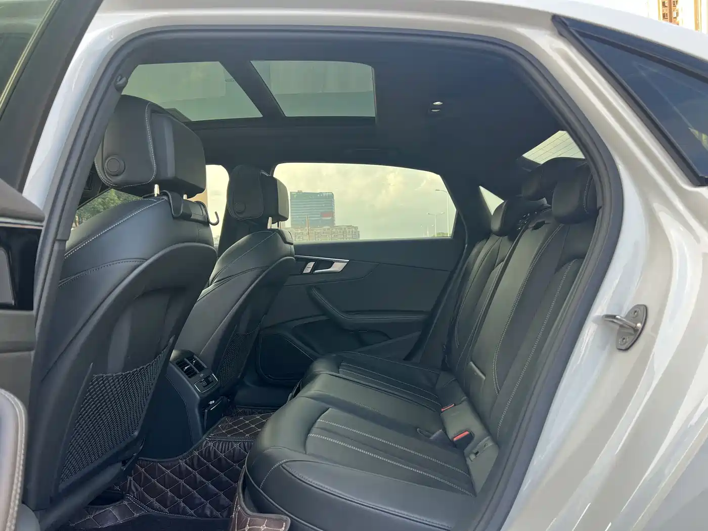 Audi A4 2024