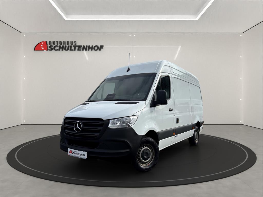 Mercedes-Benz SPRINTER 2024