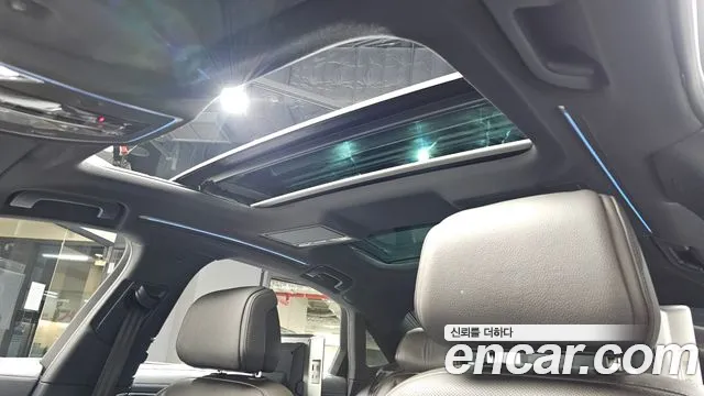 Audi A8 2021
