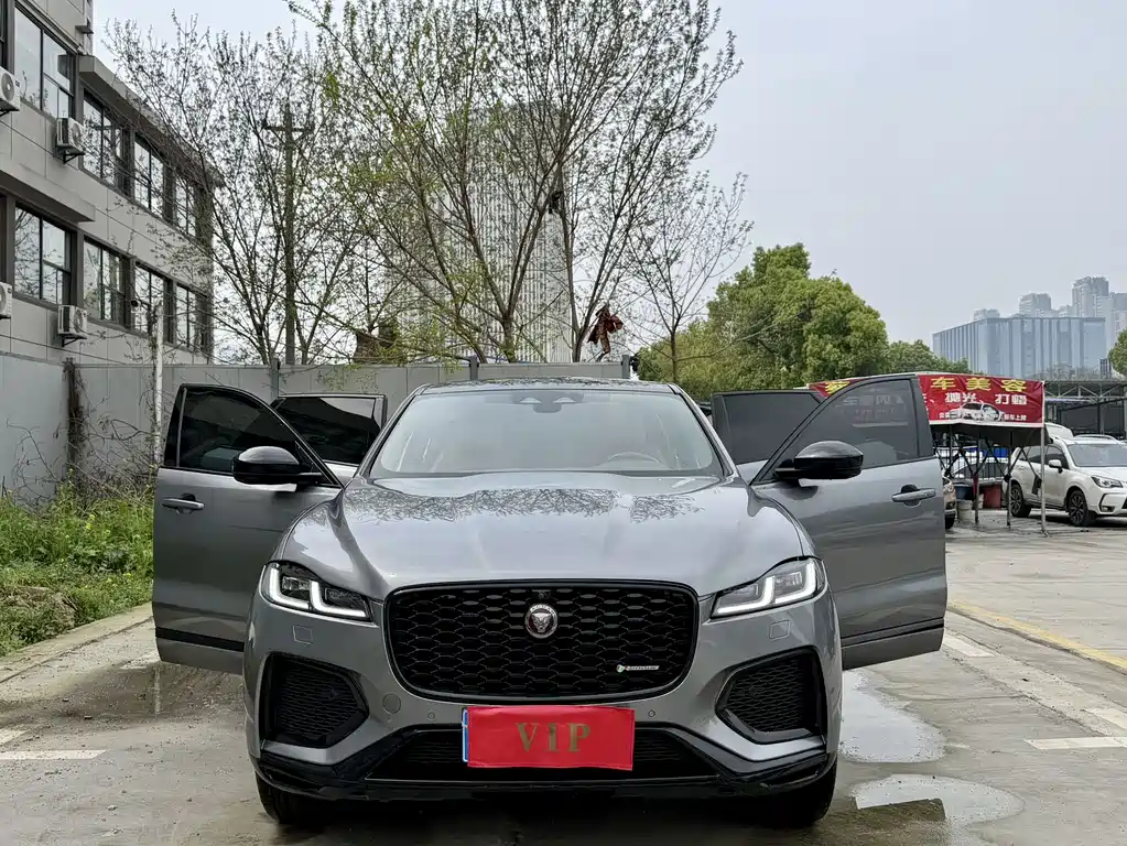 Jaguar F-Pace 2021