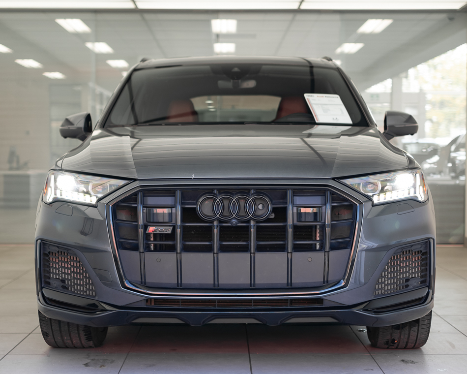 Audi SQ7 2024