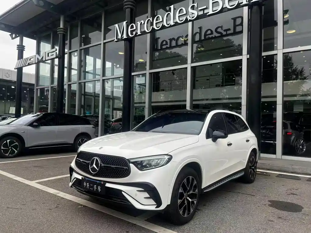 Mercedes-Benz GLC 2024