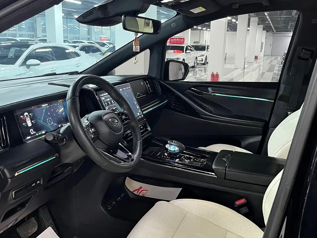 GAC Trumpchi M8 2023