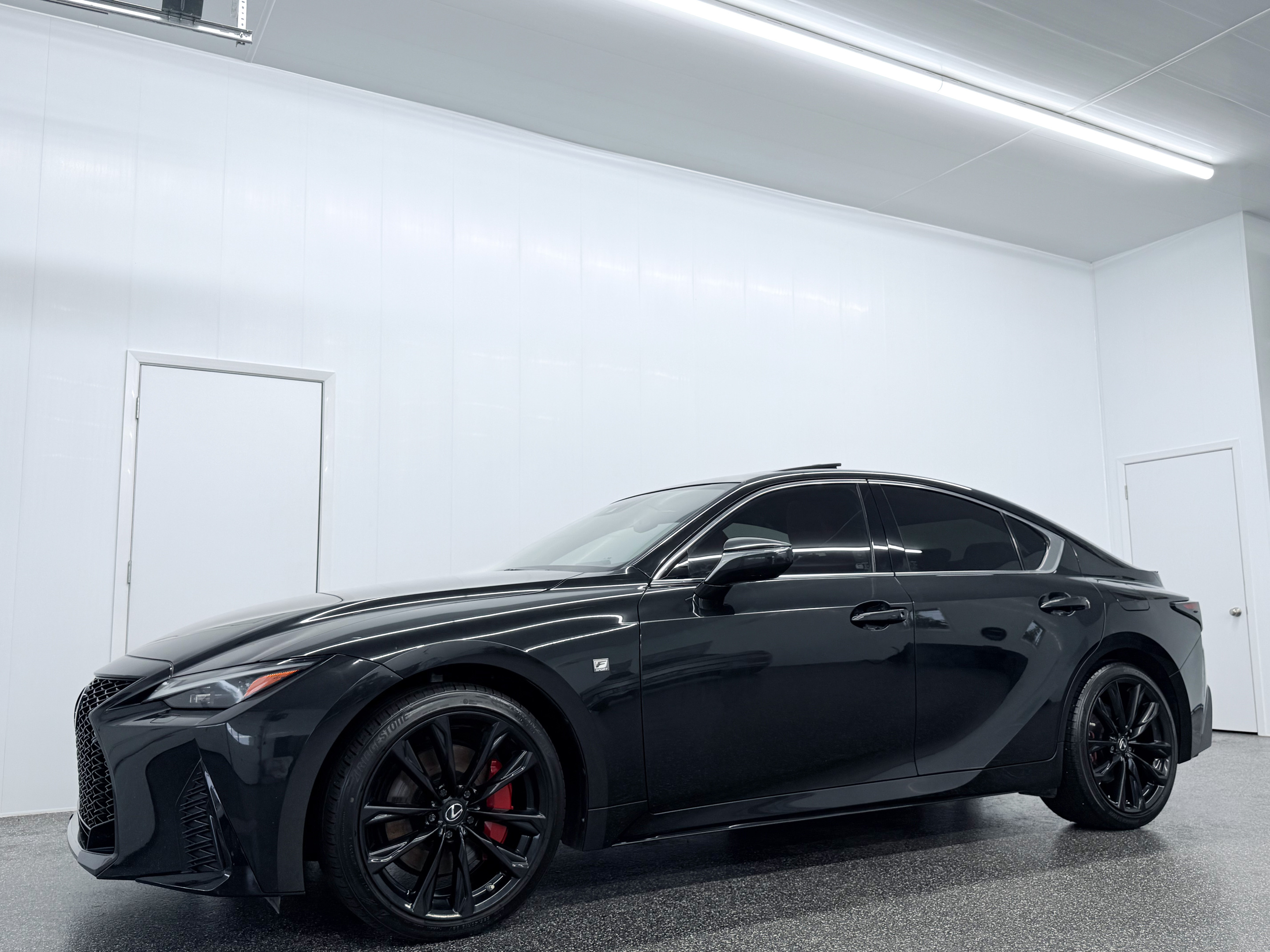 Lexus IS 2021