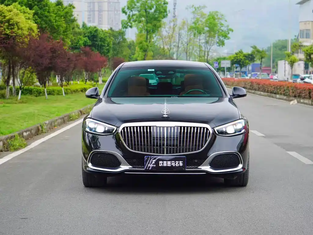 Mercedes-Benz Maybach S-Класс 2023