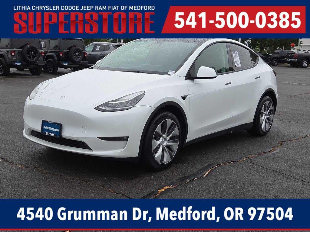 Tesla Model Y 2022