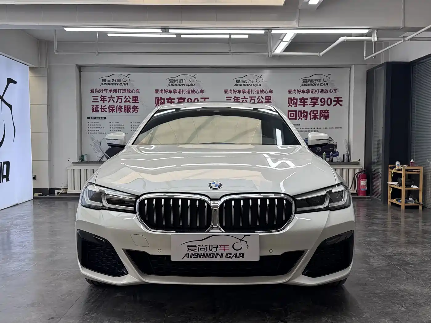 BMW 5 серии 2023