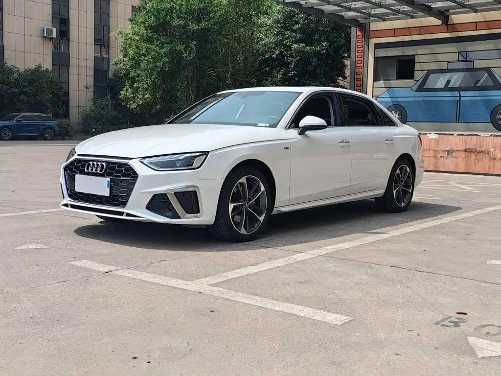 Audi A4 2024