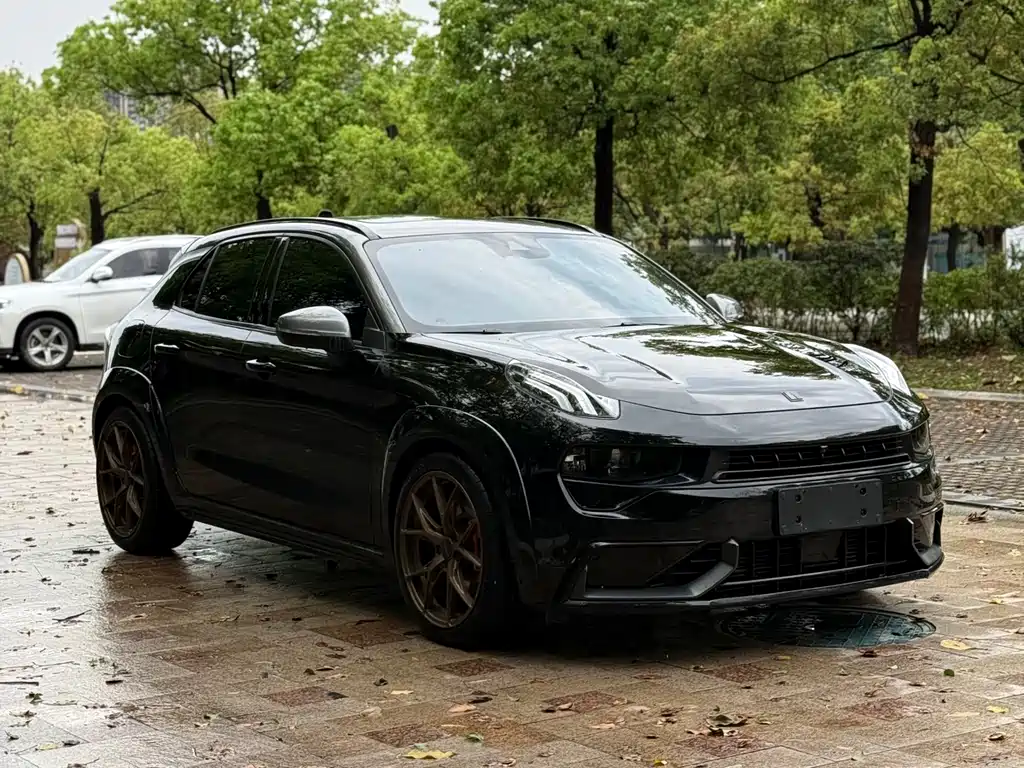Lynk & Co 02 2022