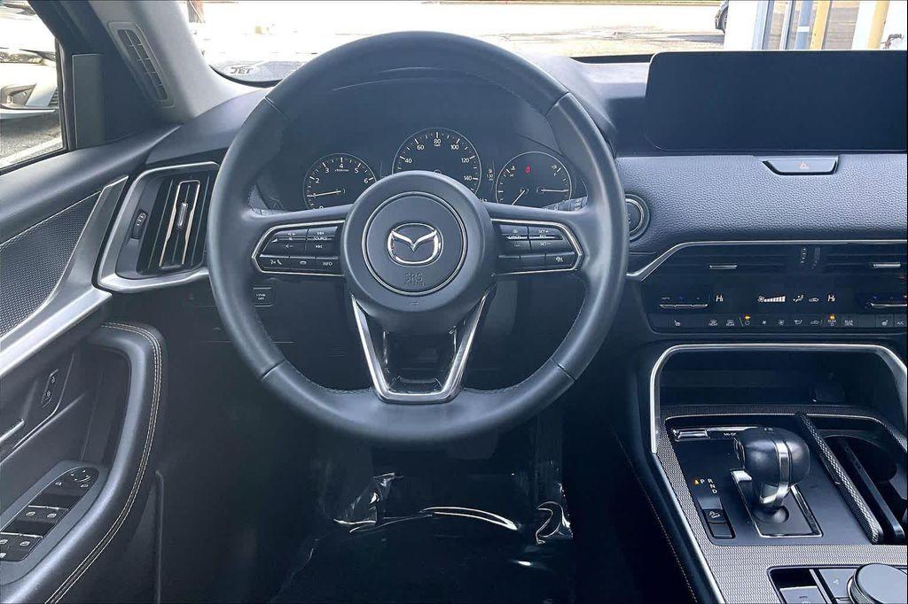 Mazda CX-90 2024