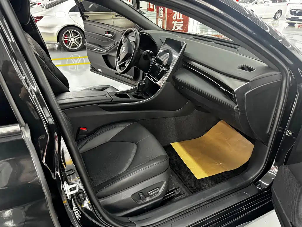 Toyota Avalon 2023