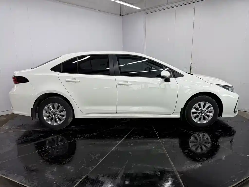 Toyota Corolla 2025