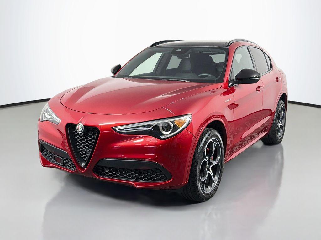 Alfa Romeo Stelvio 2023